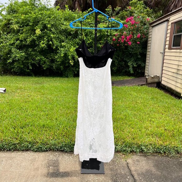 Intimately Free People Love All Day Sheer Velvet Burnout Slip Dress Size XS/S - Picture 4 of 9